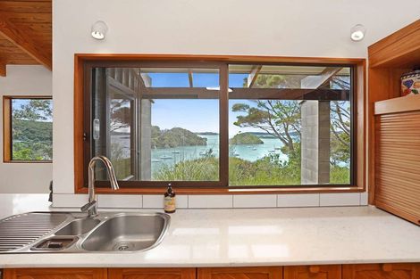 Photo of property in 3 Rowsell Lane, Kerikeri, 0294