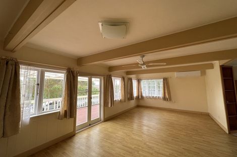 Photo of property in 92 Pooks Road, Ranui, Auckland, 0612