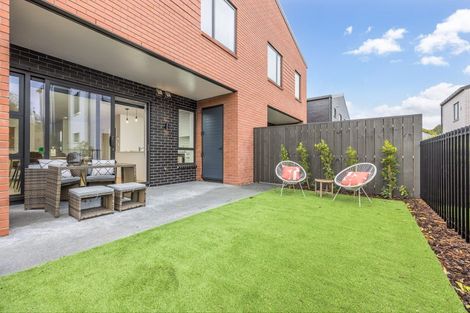Photo of property in 6a Treasury Place, Onehunga, Auckland, 1061
