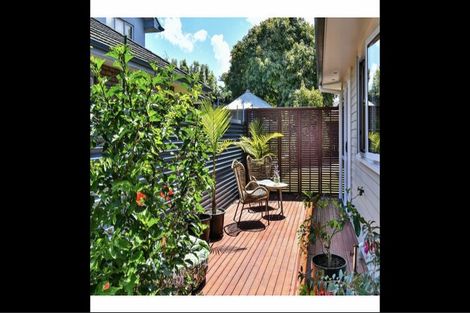 Photo of property in 35a Shortt Avenue, Mangere Bridge, Auckland, 2022