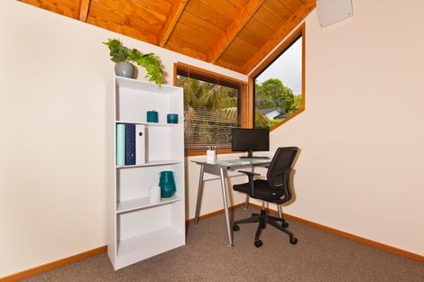 Photo of property in 9 Saint Andrews Place, Te Kamo, Whangarei, 0112