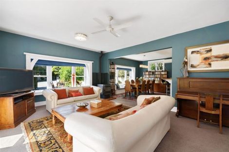 Photo of property in 56 Dyers Pass Road, Cashmere, Christchurch, 8022