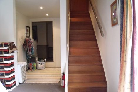 Photo of property in 97 Takahe Road, Titirangi, Auckland, 0604