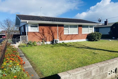 Photo of property in 1/8 Russell Road, Manurewa, Auckland, 2102