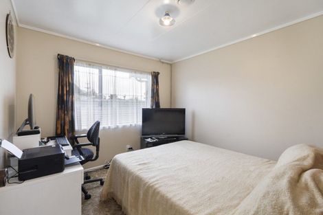 Photo of property in 21 Railway Road, Bunnythorpe, Palmerston North, 4478