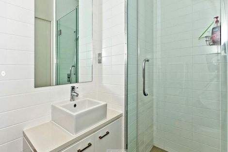 Photo of property in Sentinel Apartments, 1105/3 Northcroft Street, Takapuna, Auckland, 0622