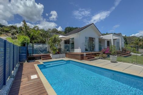 Photo of property in 11 Ngarimu Heights Row, Ngarimu Bay, Thames, 3575