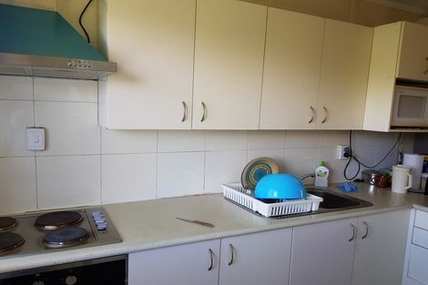 Photo of property in 100 Station Road, Papatoetoe, Auckland, 2025