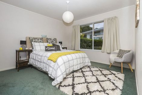 Photo of property in 1/47 Braemar Road, Rothesay Bay, Auckland, 0630