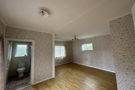 Photo of property in 92 Pooks Road, Ranui, Auckland, 0612