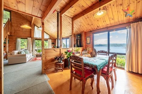 Photo of property in 321 Marine Drive, York Bay, Lower Hutt, 5013