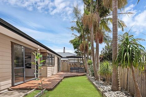 Photo of property in 110a Victoria Street West, Pukekohe, 2120