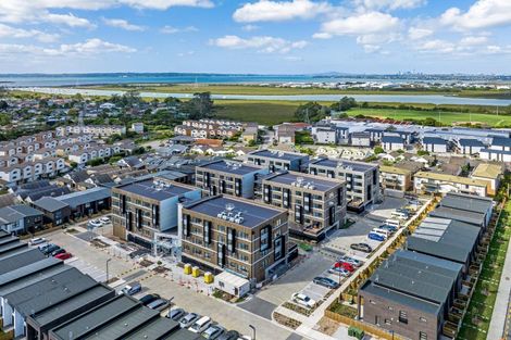 Photo of property in 148 Mcleod Road, Te Atatu South, Auckland, 0610