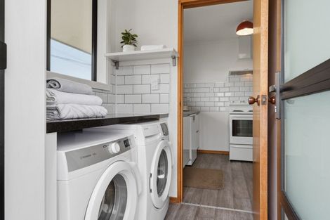 Photo of property in 17 Argyle Street, Mornington, Dunedin, 9011