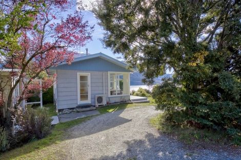 Photo of property in 179 Lakeview Terrace, Lake Hawea, Wanaka, 9382
