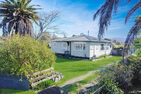 Photo of property in 220 Kawerau Road, Putauaki, Whakatane, 3192