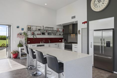 Photo of property in 382 Taukoro Road, Morrinsville, 3375