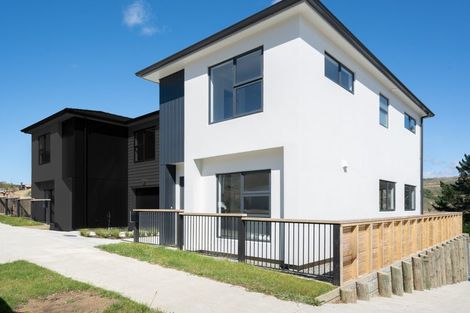 Photo of property in 140 Jamaica Drive, Grenada North, Wellington, 5028