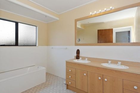 Photo of property in 2037b River Road, Horsham Downs, Hamilton, 3281