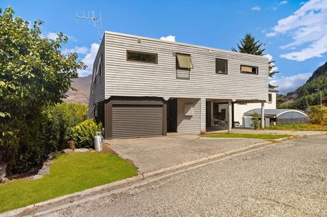 Photo of property in 30b Dart Place, Fernhill, Queenstown, 9300