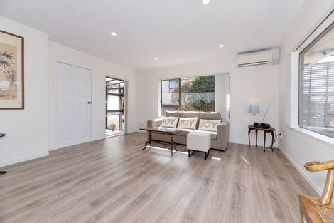 Photo of property in 2/168 Prince Regent Drive, Farm Cove, Auckland, 2012