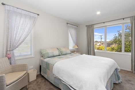Photo of property in 51 Shortland Street, Wainoni, Christchurch, 8061
