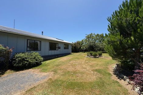 Photo of property in 38 Garth Road, Levin, 5571