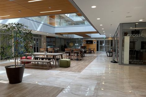 Photo of property in 203/585 Beach Road, Rothesay Bay, Auckland, 0630