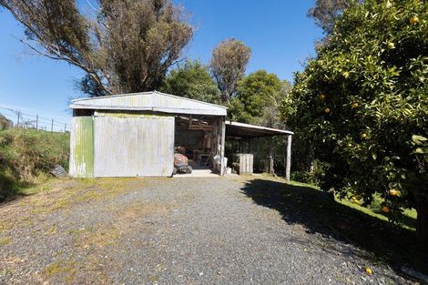 Photo of property in 16 School Road, Lower Moutere, Upper Moutere, 7175