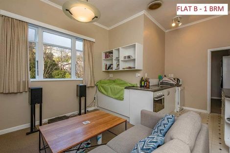 Photo of property in 22 Devon Street, Aro Valley, Wellington, 6021