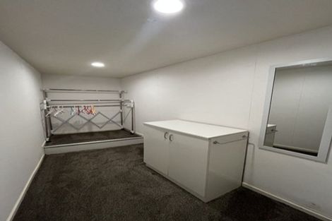 Photo of property in 31 Seaview Road, Paremata, Porirua, 5024