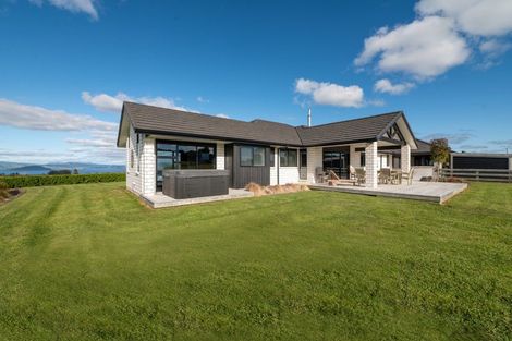 Photo of property in 66 Todd Duncan Drive, Hamurana, Rotorua, 3096