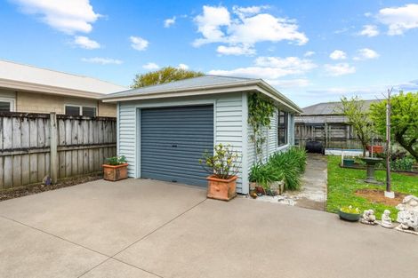 Photo of property in 240 High Street North, Carterton, 5713