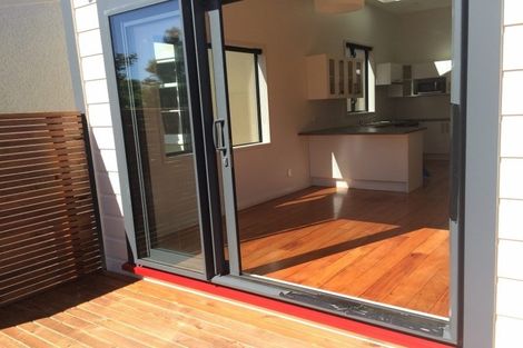 Photo of property in 28 Hiropi Street, Newtown, Wellington, 6021