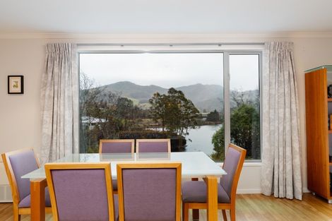 Photo of property in 8 Cove Street, Roseneath, Port Chalmers, 9023