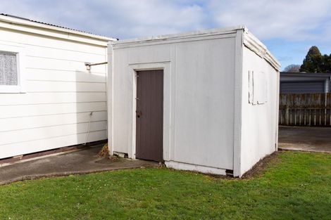 Photo of property in 18 Cole Street, Dannevirke, 4930