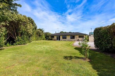 Photo of property in 2062 South Road, Otakeho, Hawera, 4678