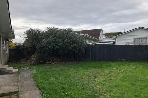 Photo of property in 25 Brentford Place, Manurewa, Auckland, 2102