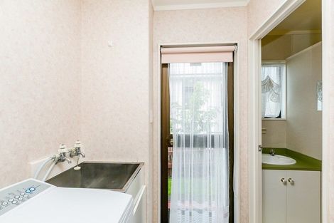 Photo of property in 1/34 Poplar Grove, Whalers Gate, New Plymouth, 4310