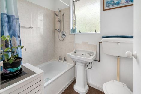 Photo of property in 2/53 Mathesons Road, Phillipstown, Christchurch, 8011