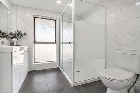 Photo of property in 7b Ridgeway Road, Pukekohe, 2120