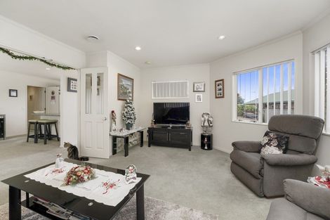 Photo of property in 2e Cedar Drive, Paraparaumu Beach, Paraparaumu, 5032