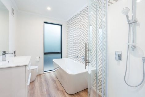 Photo of property in 35 Brugh Place, Andersons Bay, Dunedin, 9013