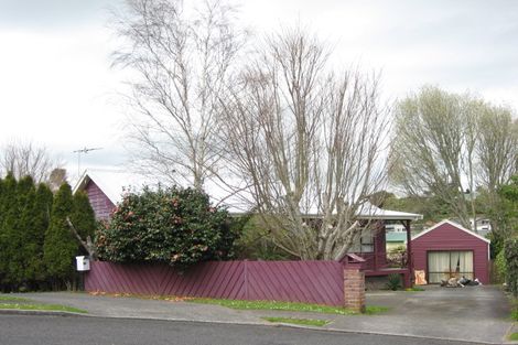 Photo of property in 8 Cedar Place, Westown, New Plymouth, 4310