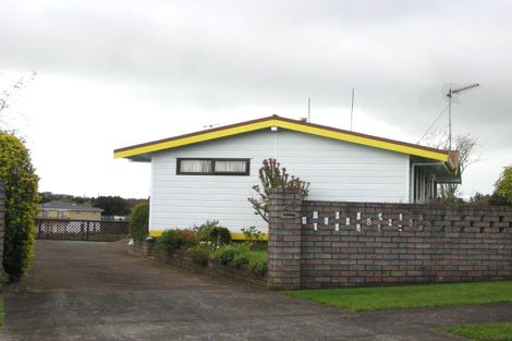 Photo of property in 20 Saint Ives Grove, Whalers Gate, New Plymouth, 4310