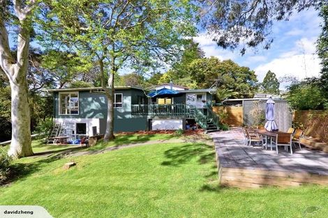 Photo of property in 56 Valley View Road, Glenfield, Auckland, 0629