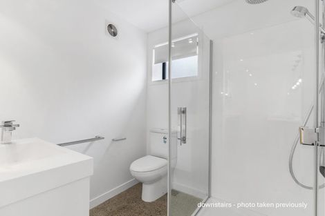 Photo of property in 42 Anne Mclean Drive, Bayview, Auckland, 0629