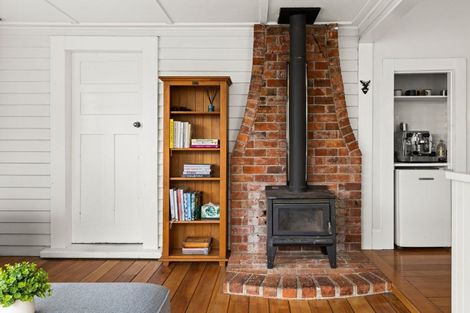 Photo of property in 108 Davis Street, Saint Leonards, Hastings, 4120