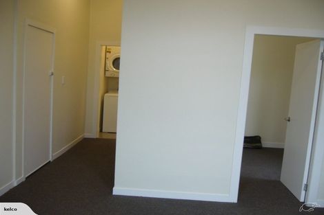 Photo of property in 4 Hawker Street, Mount Victoria, Wellington, 6011