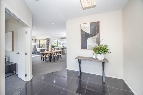 Photo of property in 15 Bree Place, Flagstaff, Hamilton, 3210